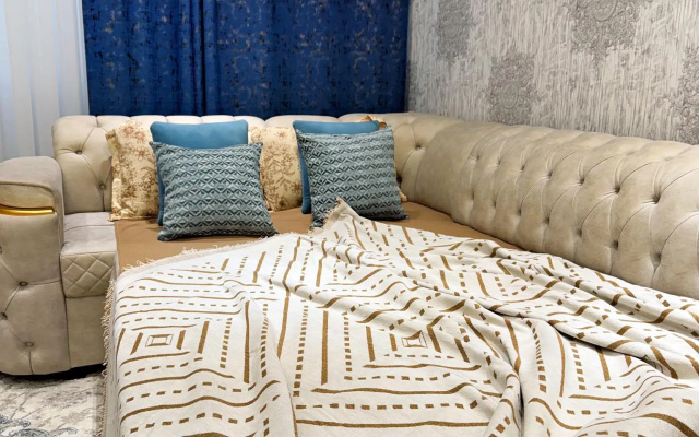 Royal Rentals (Роял Ренталс) на улице Бабура 73