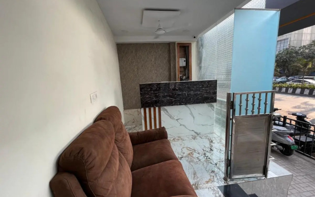 Hotel Belmond Prime- Near NESCO