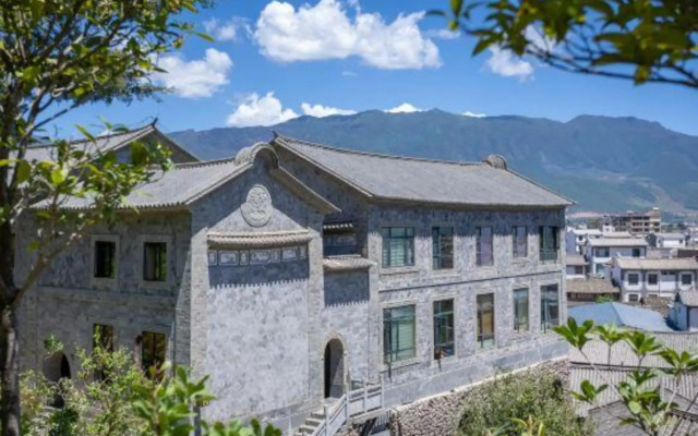 Heqing Cunshi Manor · YouRan Residence
