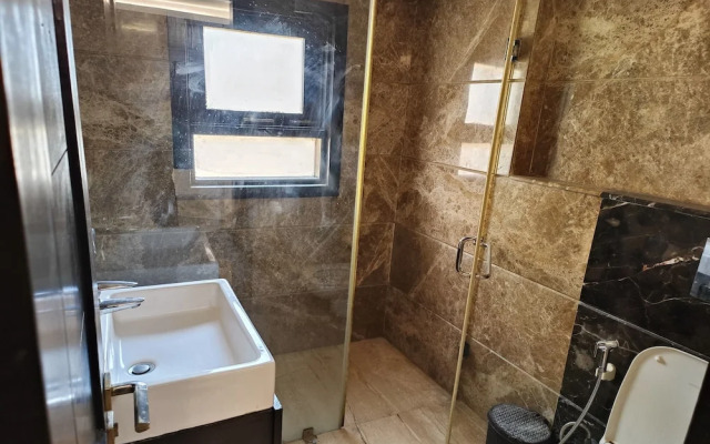Greenleaf Apartment And Suites, Greater Kailash 1