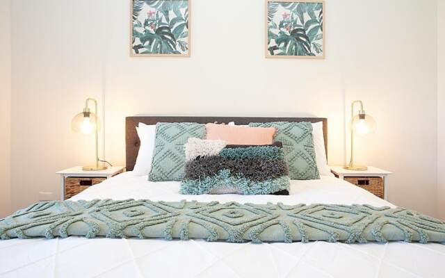 THE RENWICK - Hosted by: L'Abode Accommodation