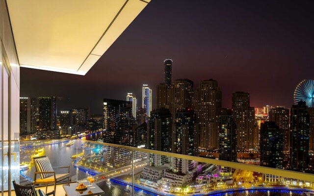 LUX  The Vida Marina Residence 2