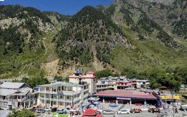 Royal Hotel Naran