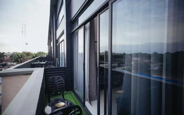 Embassy Gardens Royal Luxury Apartments