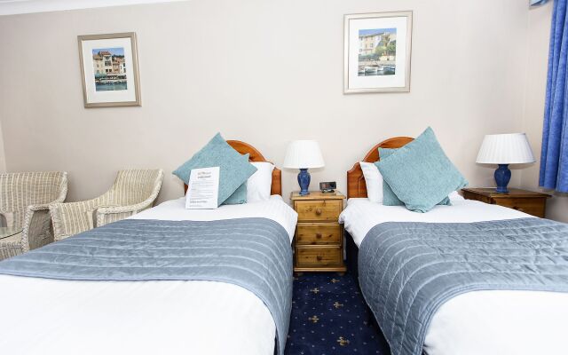 The Rosscourt - Adults only