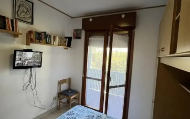 Spacious Apartment With Pool Access