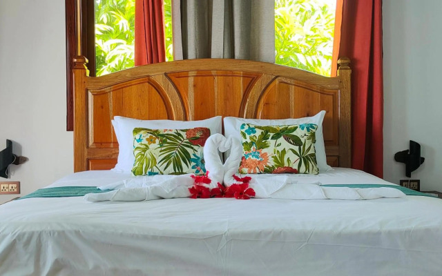 MT Seaside Apartment