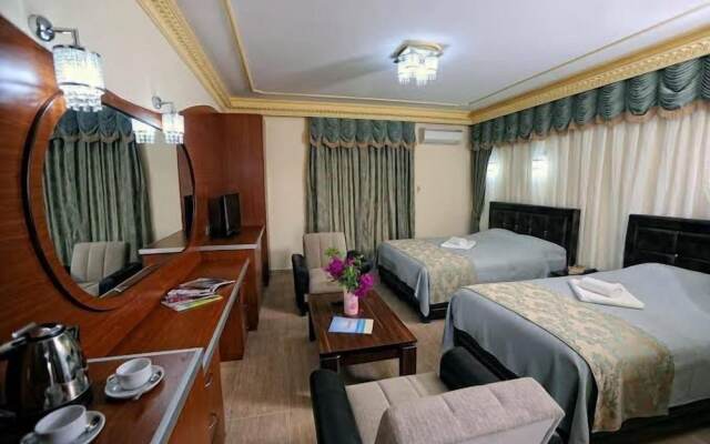 River Hill Pearl Hotel