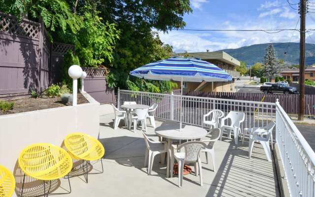 Canadas Best Value Inn & Suites Vernon