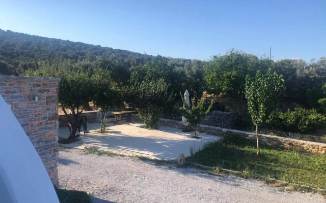 Sarris Ligaridia Apartments