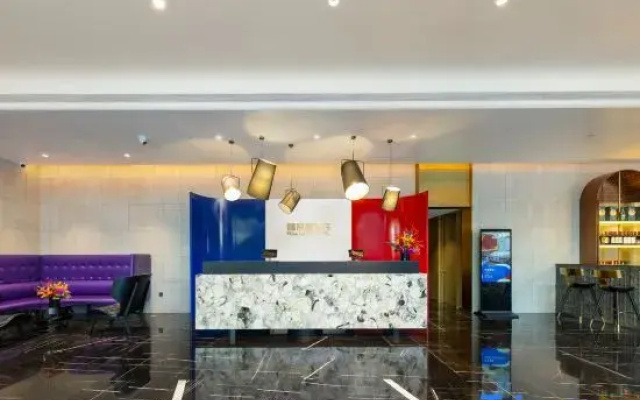 Ximei · Full  Lucky Hotel