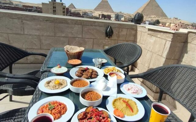 Hassan Pyramids Hotel