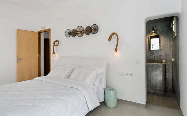 Pyrgos Terrace House