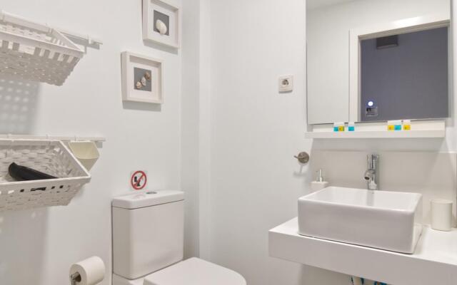 Home2Book Design Playa Las Canteras, Wifi