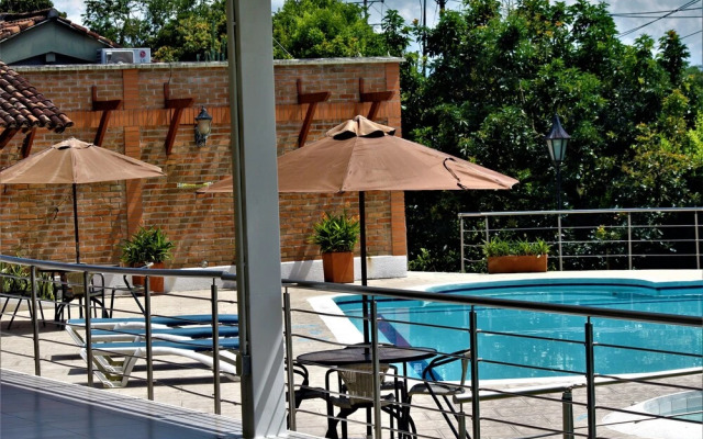 Amazilia Hotel