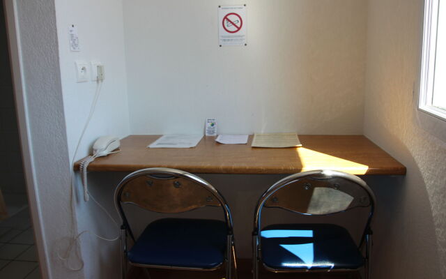 Cit'Hotel Restaurant Bowling de Millau