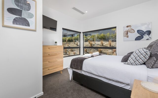 Lakeside Luxury on Suburb Street
