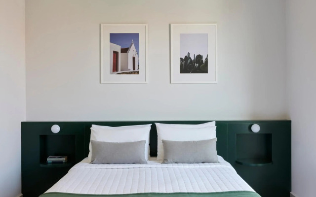 Paspalis Hotel