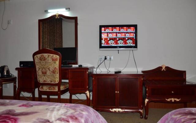 Jiuzhaigou Hostel C