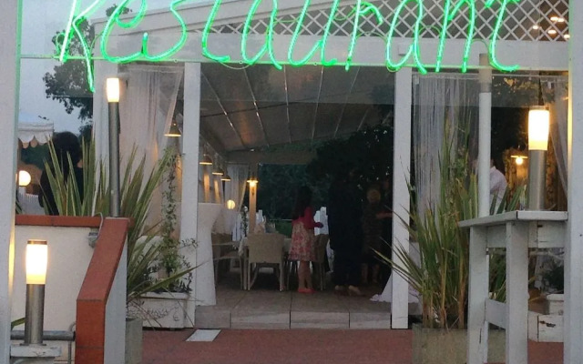 Quadrifoglio Village