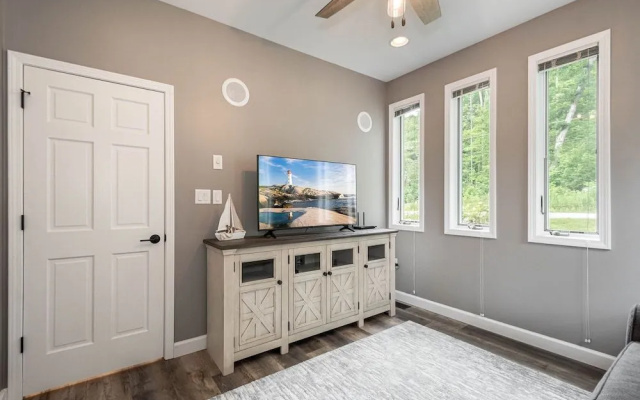 Stoney Point 5 Bedroom House