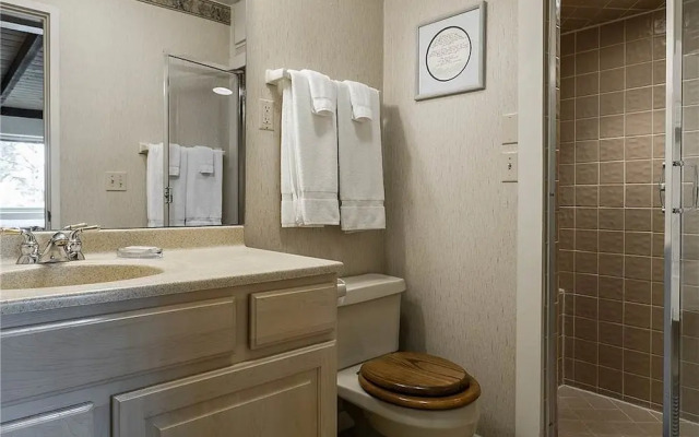 Willows B3 - 2 Bedrooms Condo