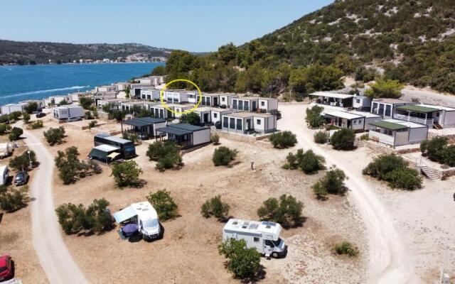 Mobilhome NaMore C4, Tisno