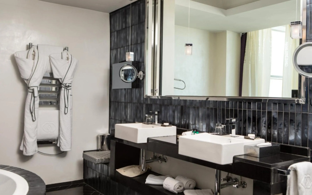 Sofitel Casablanca Tour blanche