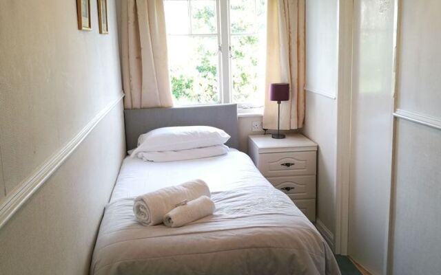 Seaclyffe Hotel Ltd
