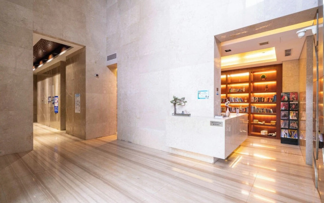 Tyms Stylish 1BR 1BA Apt Xujiahui Center