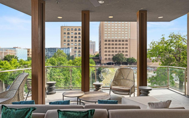 Placemakr Downtown Austin