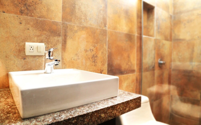 Mauna Suites and Hostal