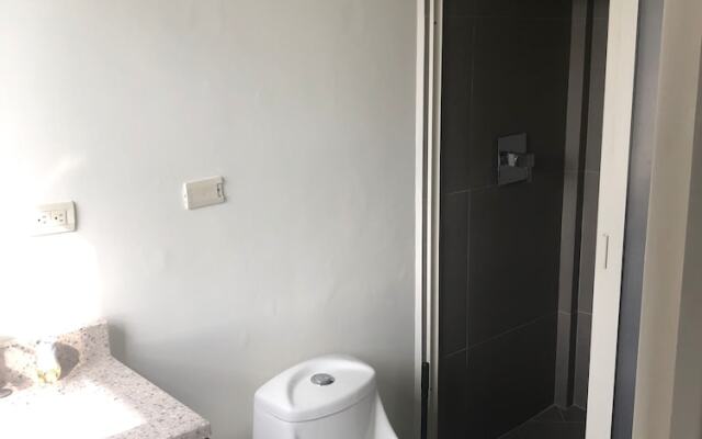 Departamento En Monterrey Cumbres (poniente)