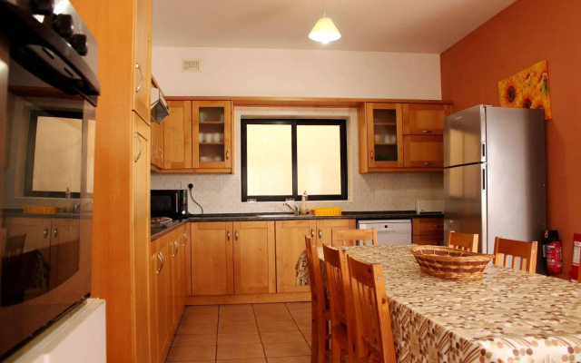 Valley View Villa