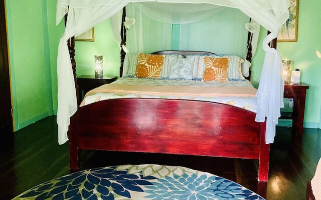 Dolphin Bay Hideaway