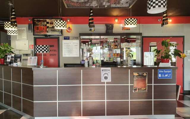 Kyriad Design Enzo Cannes-Écluse