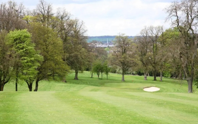 Shendish Manor Hotel & Golf Course