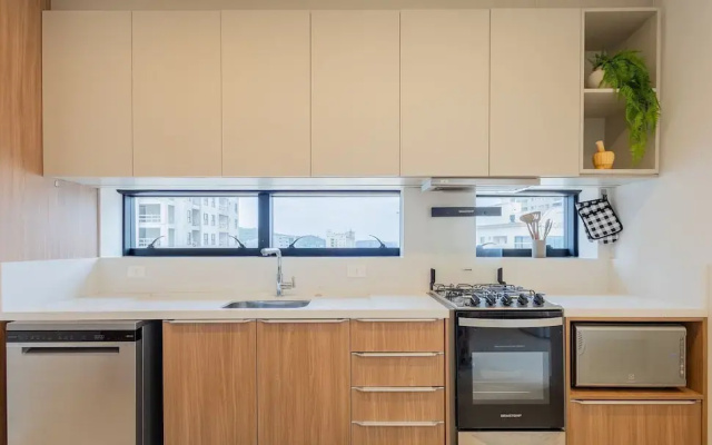 Partial Ocean View Apt w/ Barbecue Grill Axp1301