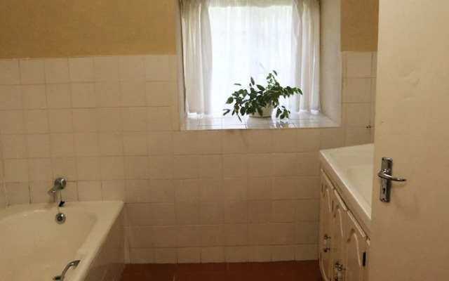 Sterkfontein Heritage Lodge