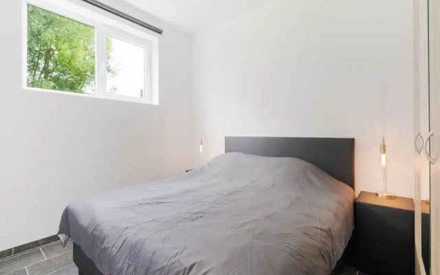 Modern Holiday Home in Ronse With Garden