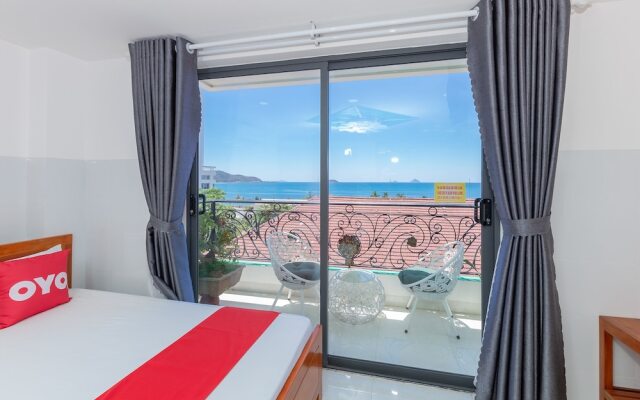 Flower House Apartment by OYO Rooms