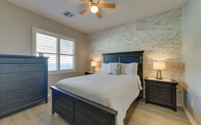 Putting Green & Fenced Yard: Charming Gilbert Home