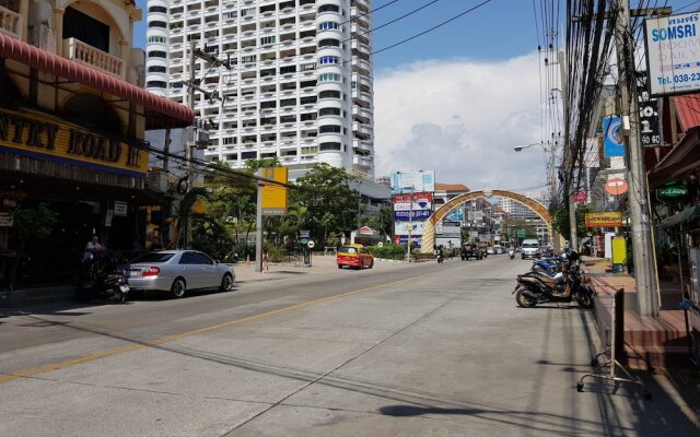 Ons Moeder Restaurant Guesthouse - 2 50 Meters to the Beach