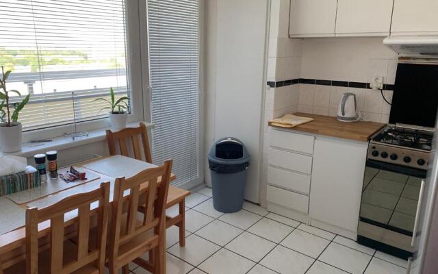 Apartment Botanicska 2-11