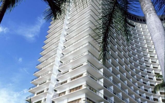 Two Bedroom Apartment by Grand Hotel Acapulco