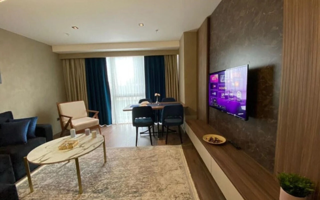 Stylish Suite - Near Mall of Istanbul