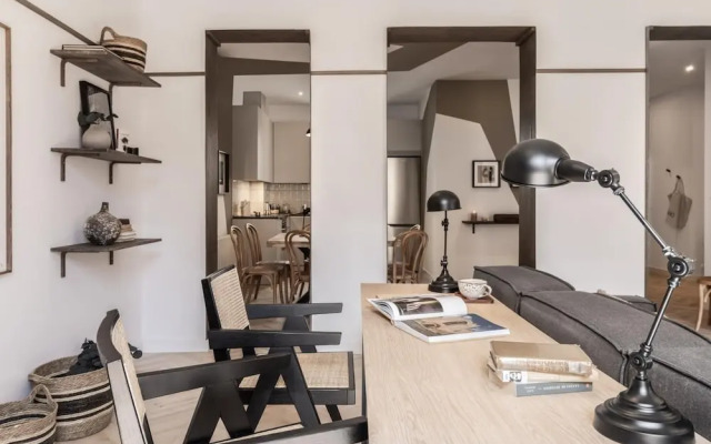 Broto - 4 Bedrooms in Malasa a