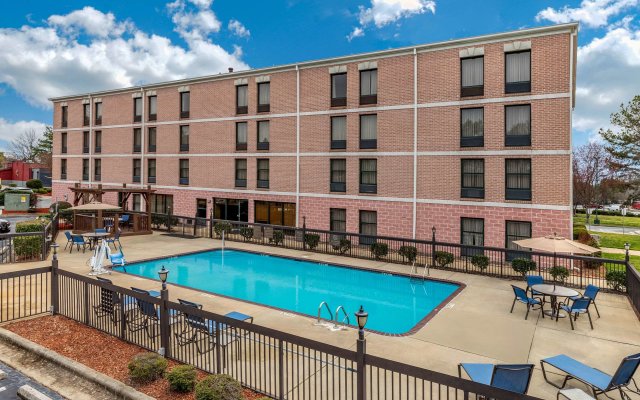 Comfort Inn & Suites Lake Norman