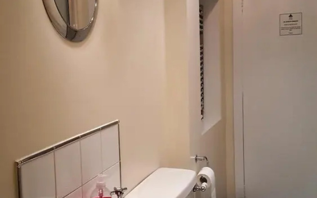 Gales Guest House