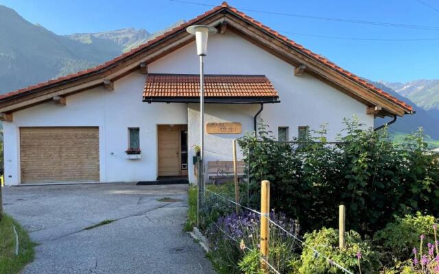 Ferienwohnung CASA URSIN Val Lumnezia